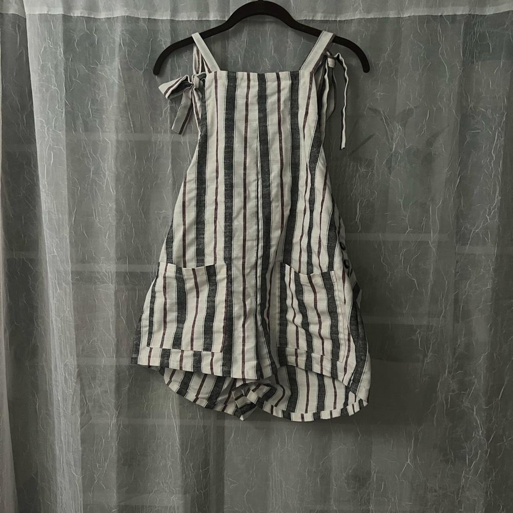 Maternity overalls